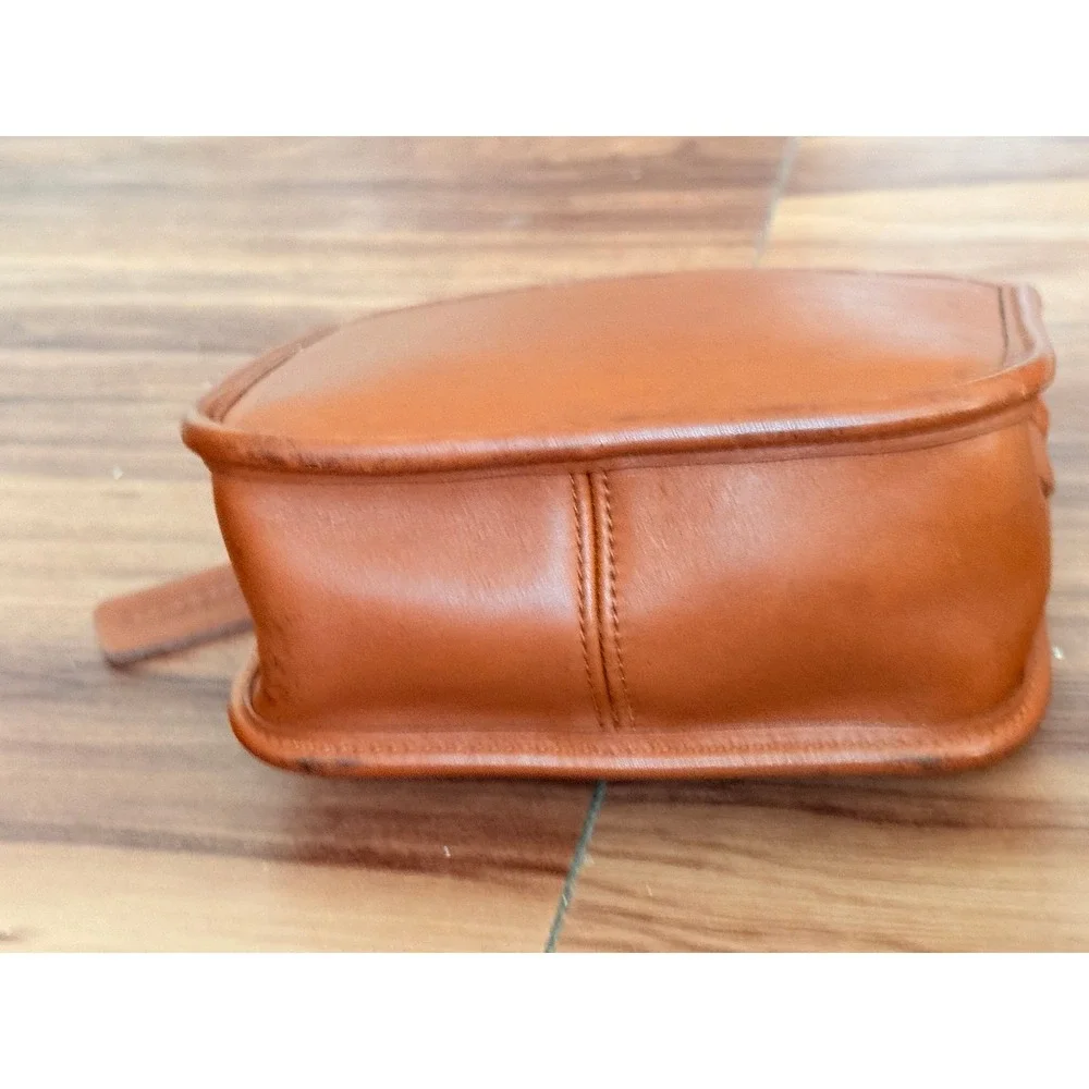 Vintage Coach Leather Mini Willis Winnie No.B7C-9023 British Tan Dowel Top - Picture 3 of 12